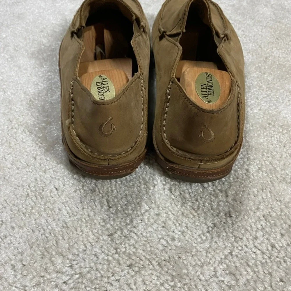 OluKai Moloa Shoes Mens 8 Leather Loafers Ray Toffee Slip On Driver Slipper